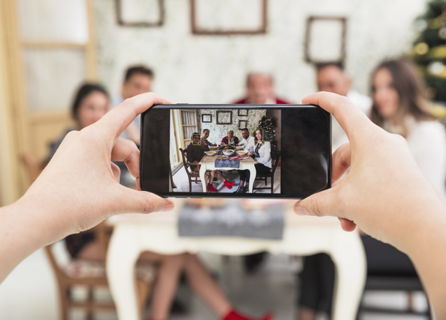 How to Take Cute Vacation Photos for Social Media